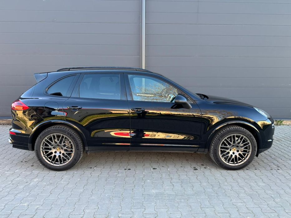 Porsche Cayenne Porsche Cayenne / BOSE / Panoramic / Platinum Edition