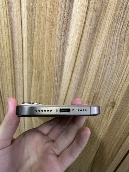 Iphone 16 pro max desert 256 gb 97%