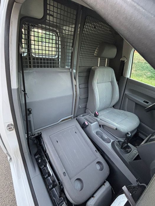 Vw Caddy 1.9 Diesel BLS / 2010 / AC