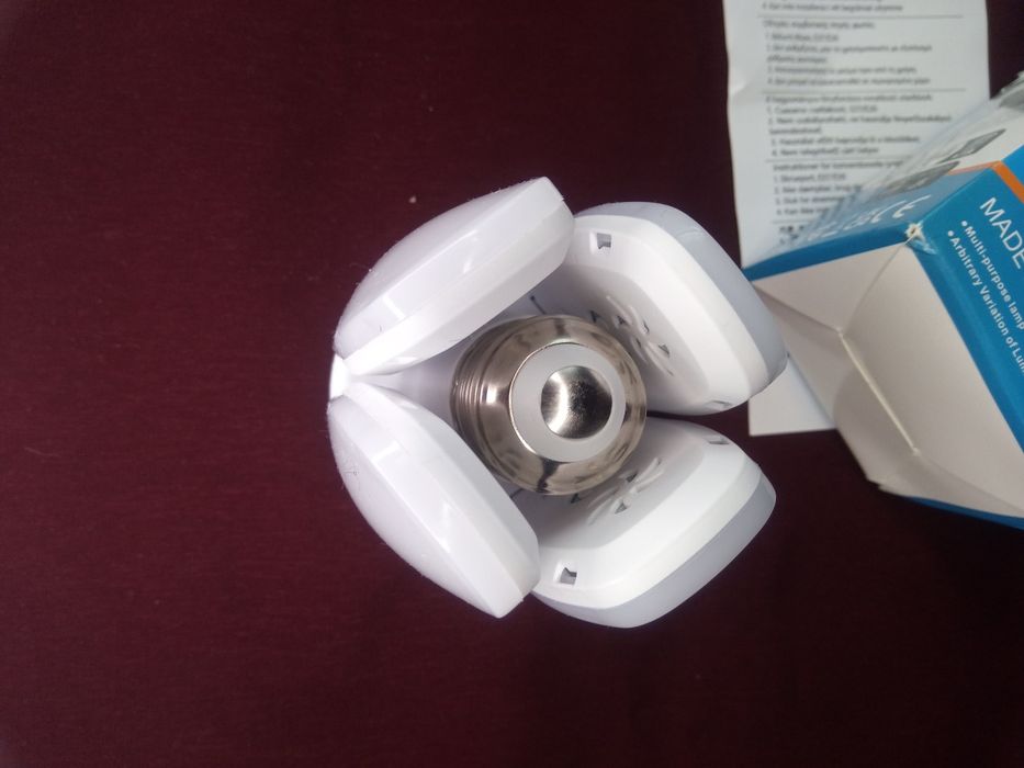 Бяла мини Led лампа