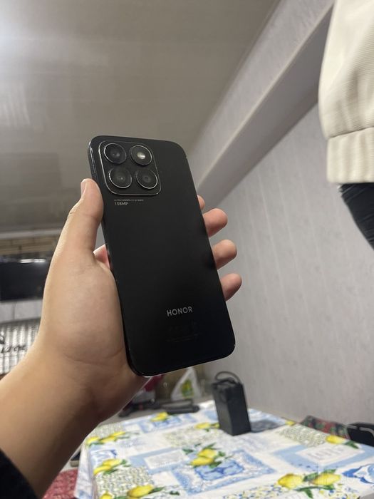 Honor X8b продаю