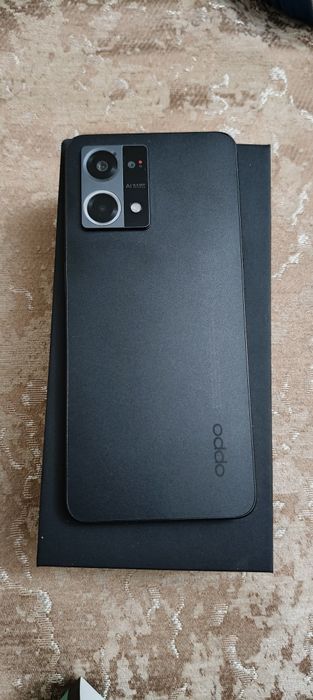 Смартфон oppo reno7
