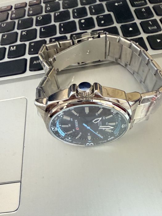 Ceas de mana barbati