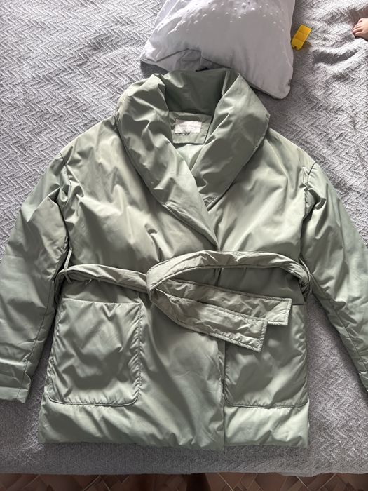 Продам куртку очень, весна