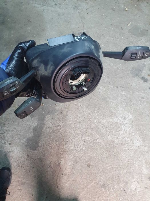 Spira volan bmw seria 3 e90 cu pilot automat si comenzi volan