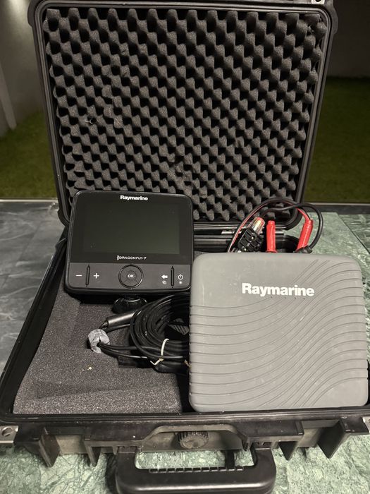 Sonar Raymarine Dragon fly 7 pro plus cutie transport RCG CADOU