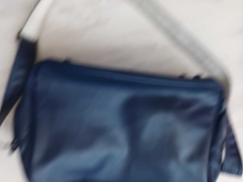 Спортна кожена синя чанта Адидас