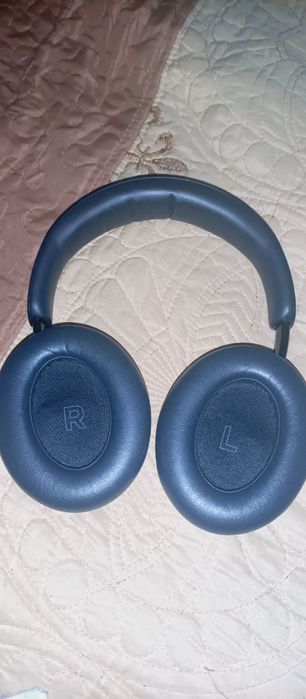 Vând căști bose v2 urgent negociabil