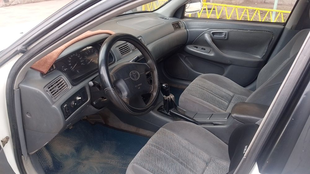 Продам Тойота Камри