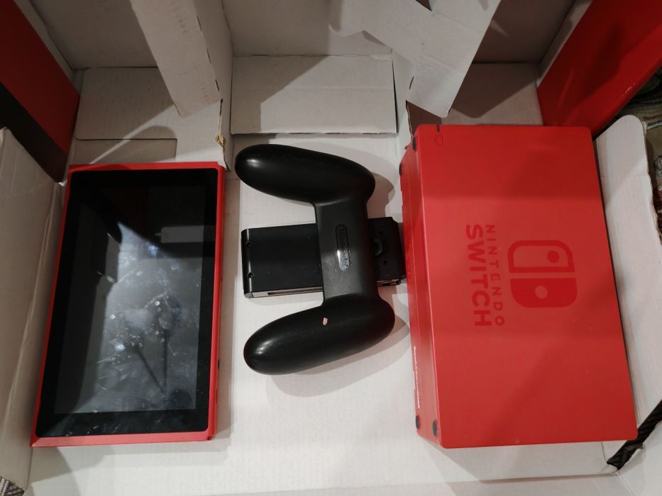 Игровая приставка Nintendo Switch