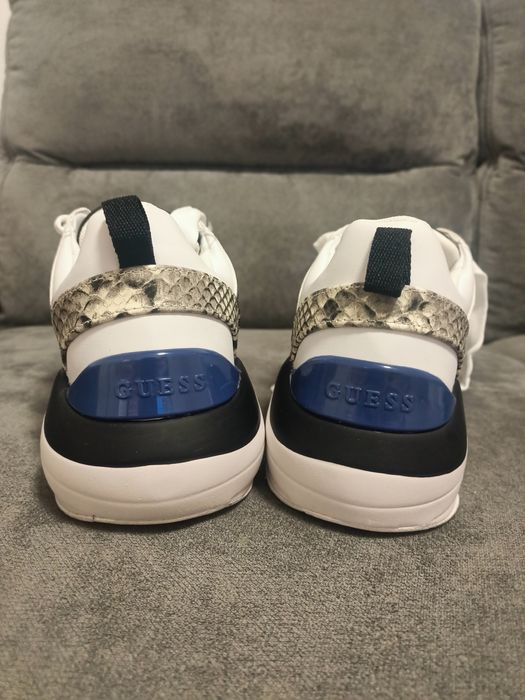 Sneakers Guess originali cu eticheta