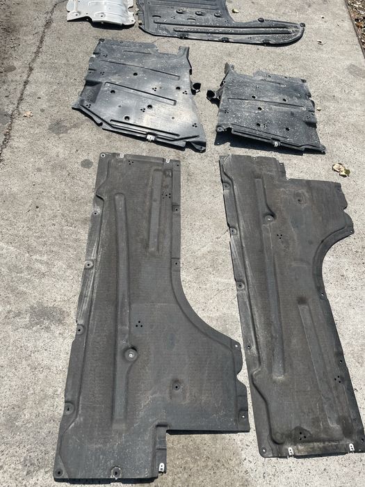 Кора под двигател БМВ Г20/ Г21 (kora dvigatel bmw g20/ g21)