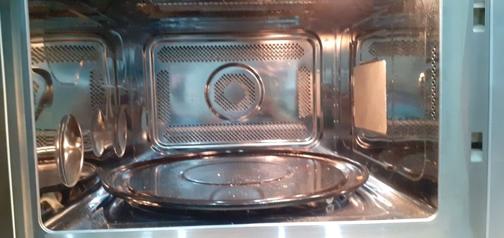 Продаю   микроволновку