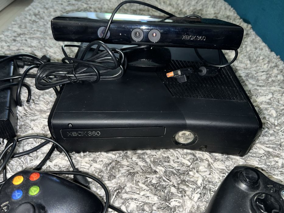 XBOX360 Kinect Volan si jocuri