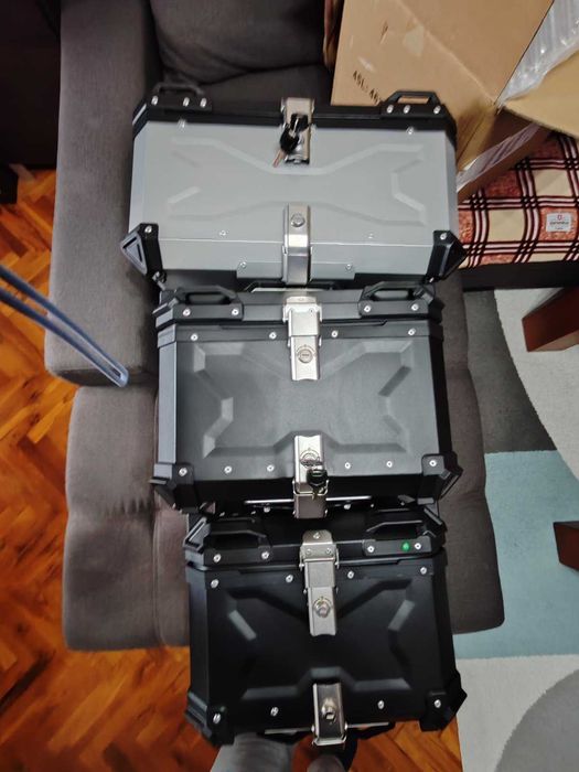 Куфар на мотор 45л 55л 65л  различни размери.