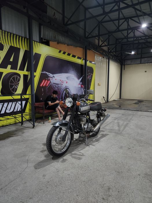 Ява 350 сотилади