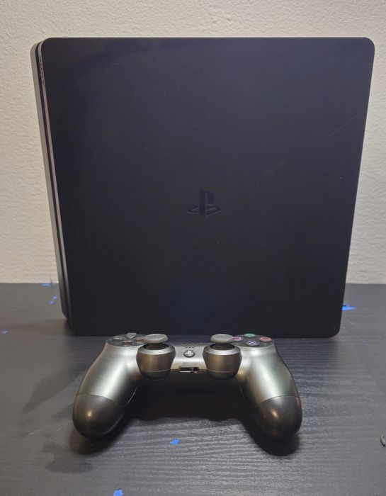 PlayStation 4 Slim 1Tb