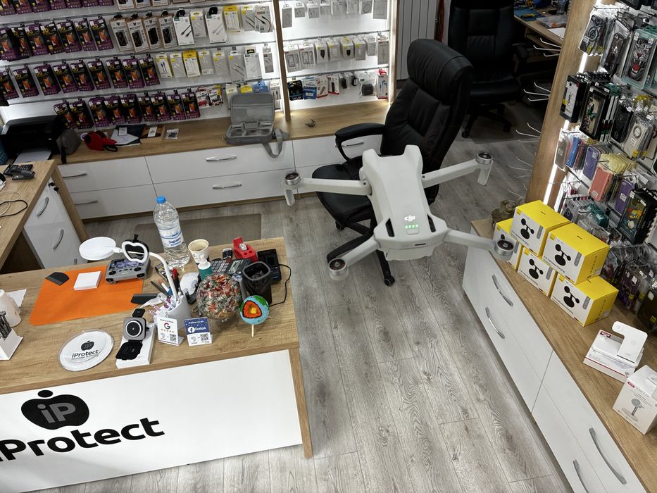 DJI Mini 3 Fly More Combo (DJI RC)