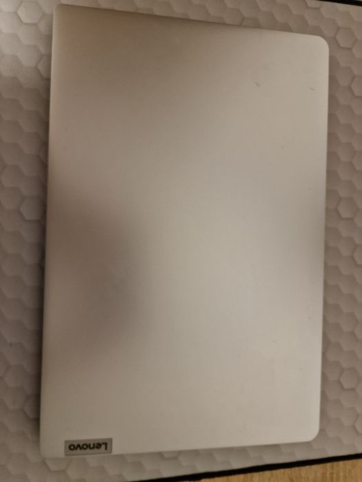 Laptop LENOVO ideapad 1 15alc7