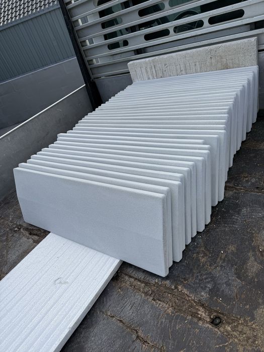 Capace stalp gard, coame gard