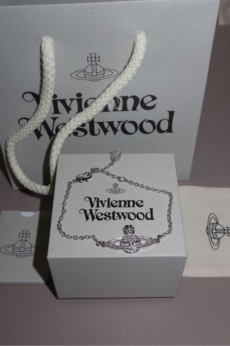 Vivienne Westwood гривна