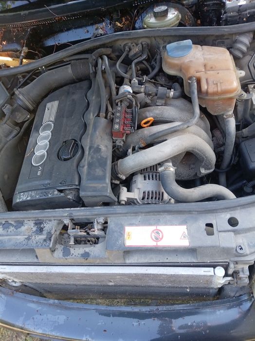 Ауди А4 b5 1.8 1997