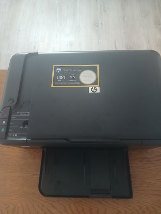 Imprimanta hp  perfect functionala cumparata noua