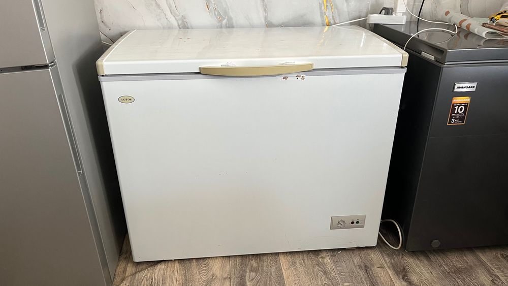 Морозильник продается