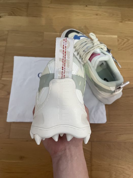 Off-White ODSY-1000