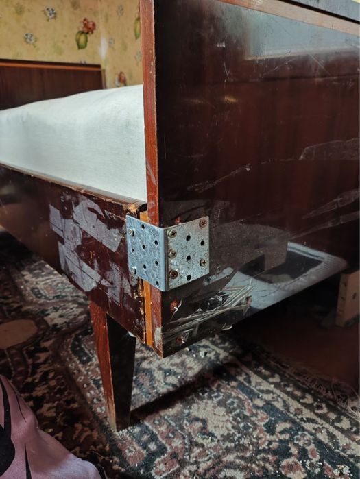 Спальный гарнитур ретро