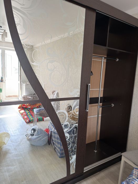 Продаж шкаф в хорошем состоянии