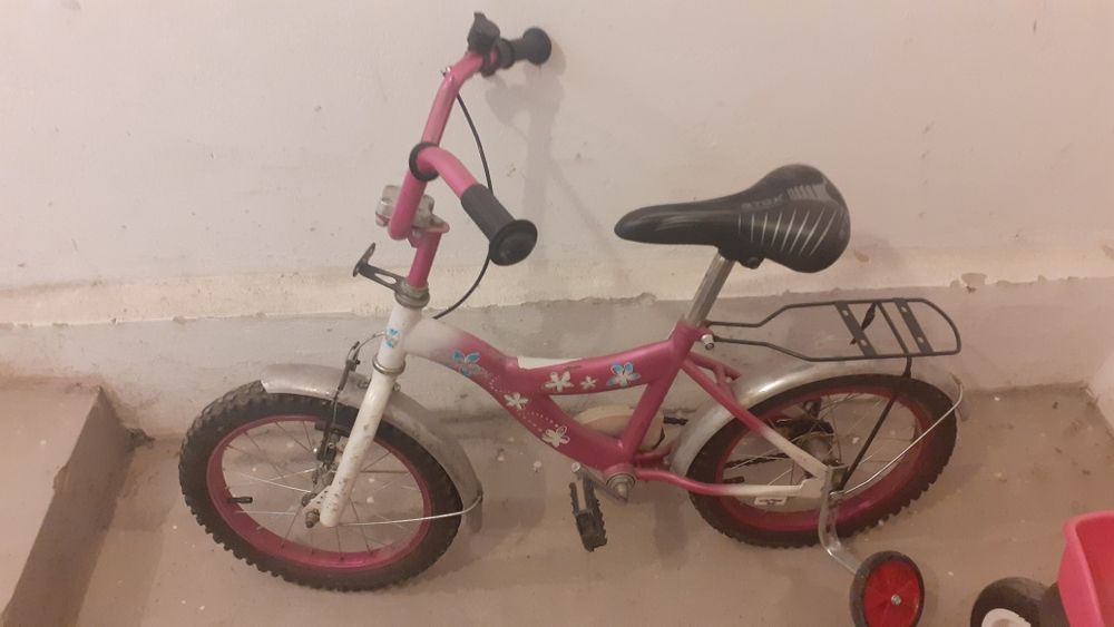 Детско колело с помощни