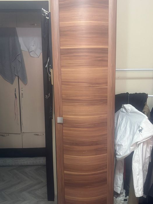 продам шкаф коричневый