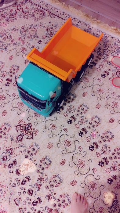 Продам детскую машинку