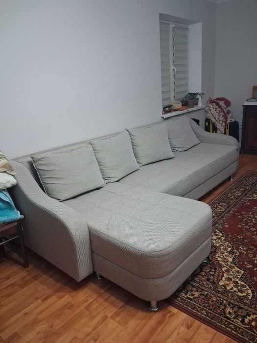 Диван угловой. Продам угловой диван