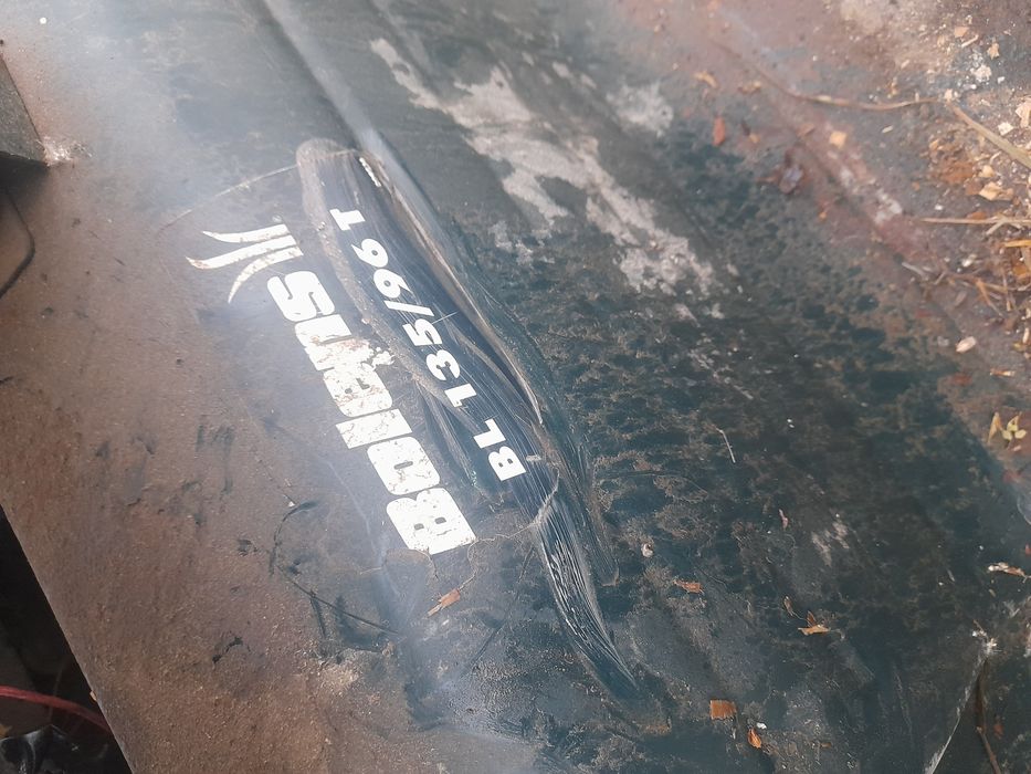 Tractoras iarba  bolens