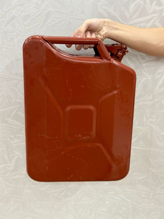 Канистра металлическая для бензина 10 л