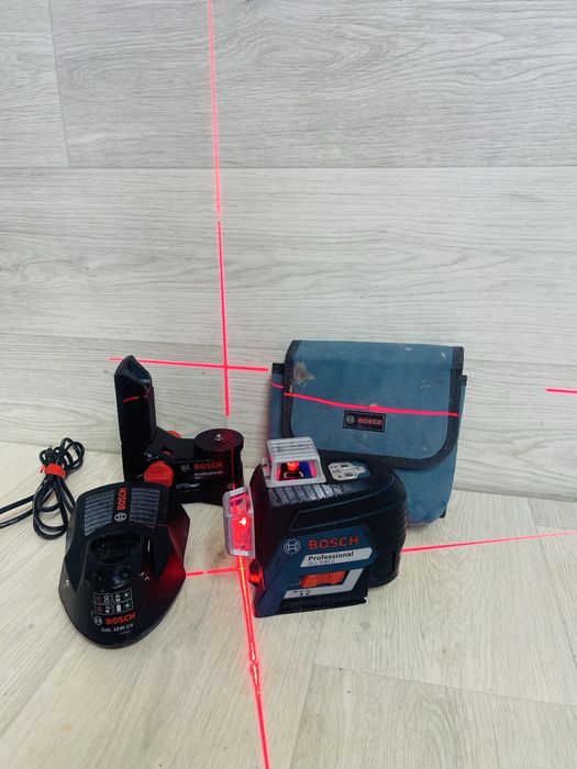 Bosch GLL 3-80 C professional laser 360 grade