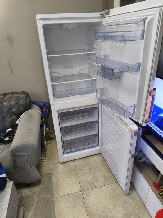 Хладилник BEKO Използван