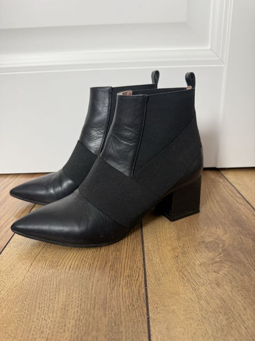 Продам женскую обувь