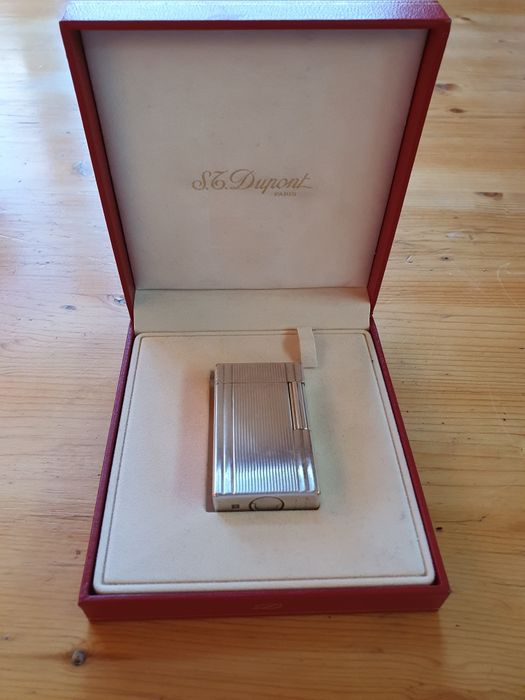 Запалка S. T. Dupont