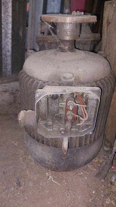 Электродвигатель