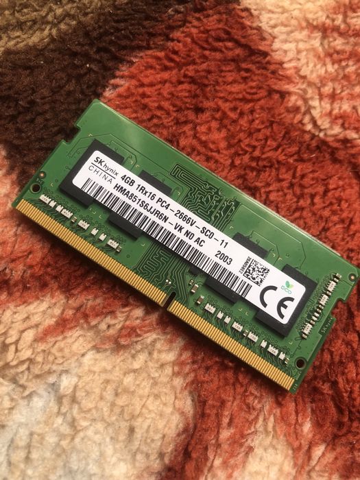Se vinde ram pentru laptop ddr4, 4 gb ram