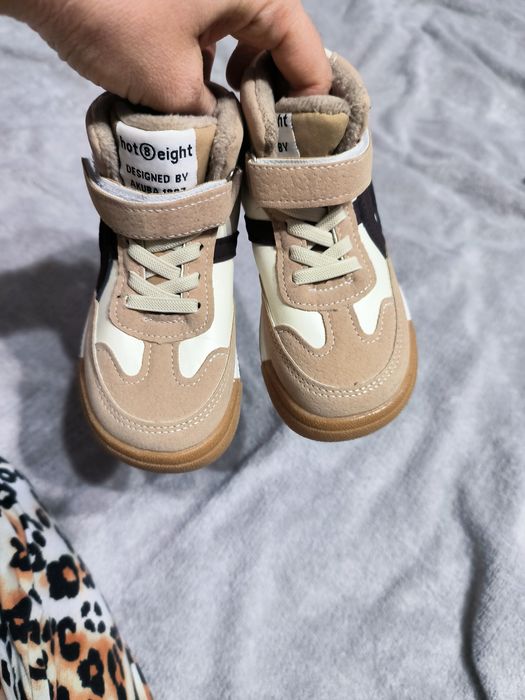 кроссовки ботинки