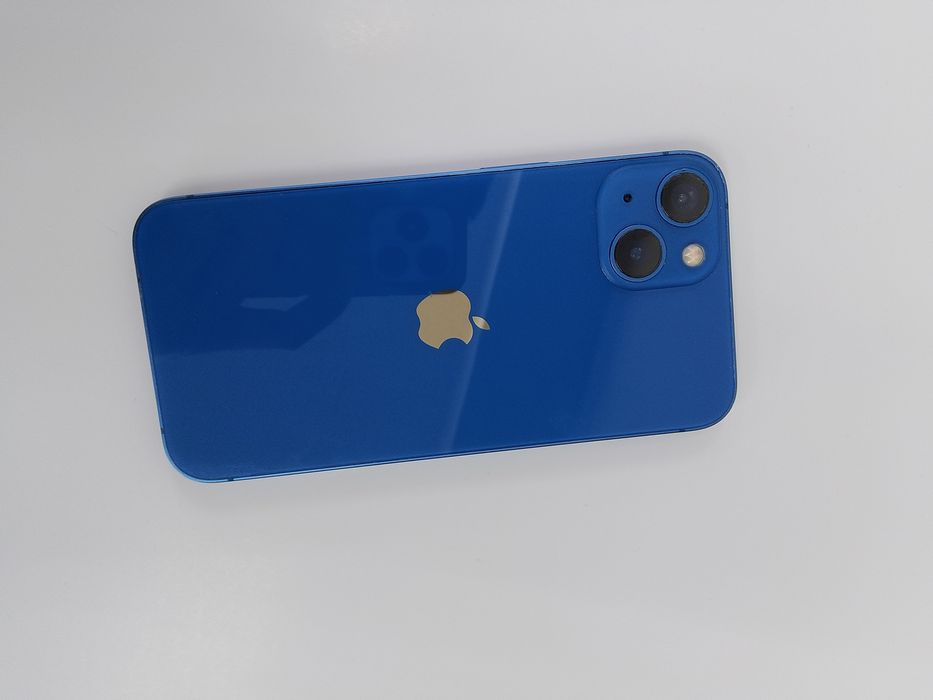 Продам Iphone 13, 123 gb