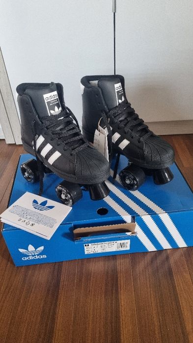 Role noi Adidas Superstar Skate, model clasic