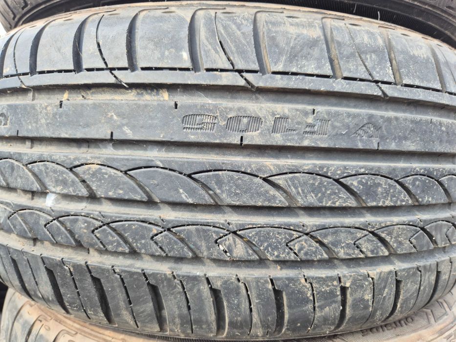 4 Anvelope de VARA - 225/55/16 - MINERVA - CA UNELE NOI SUPER PRET