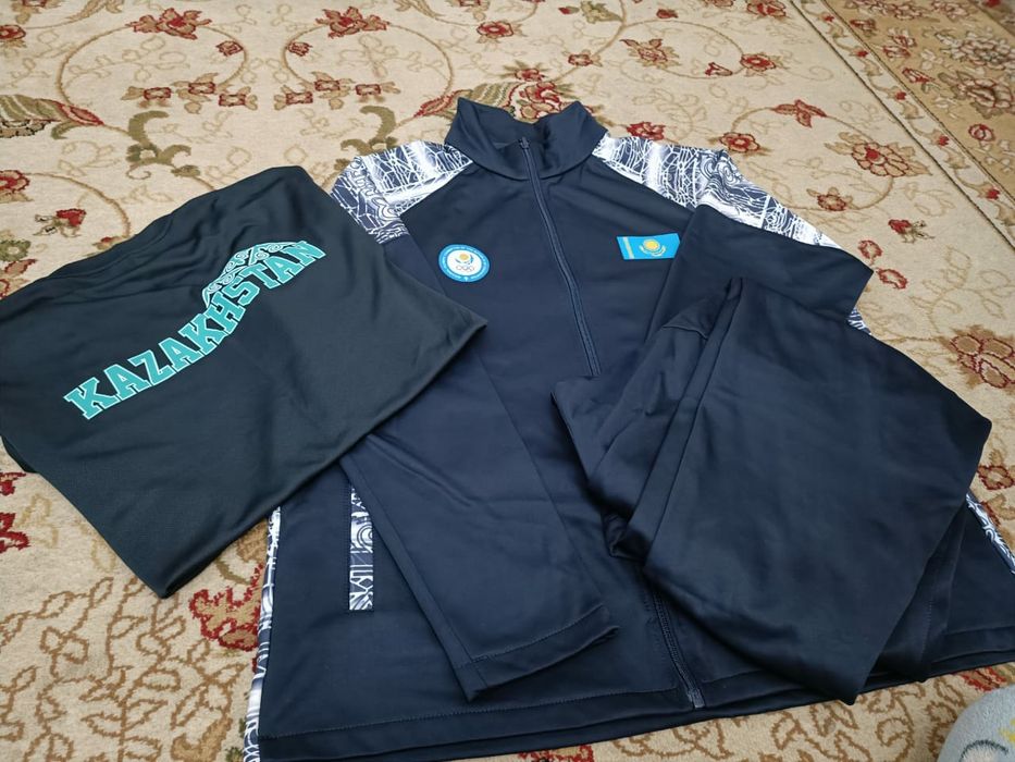 Продам спортивку