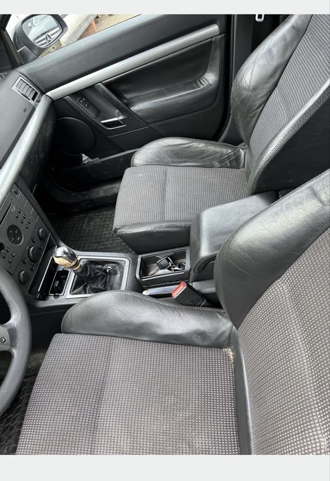 Piese Opel Vectra C Signum an 2008 motor 2.2 dti. xenon carlig caseta directie jante aliaj r16  volan stanga