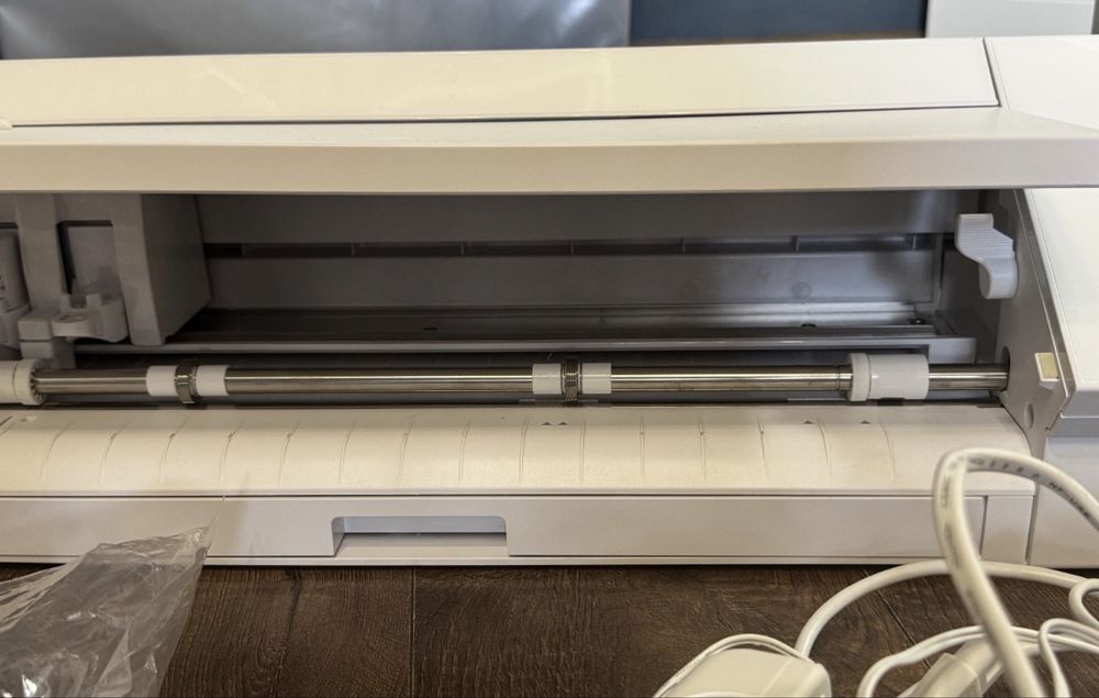 Плоттер Silhouette Cameo 4